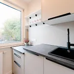 Bed & Breakfast Sago Airporthouse Düsseldorf