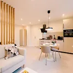 Bed & Breakfast Sago Airporthouse