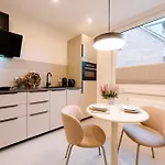 Sago Airporthouse Bed & Breakfast Düsseldorf