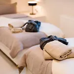 Sago Airporthouse Bed & Breakfast