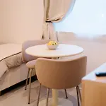 Sago Airporthouse Bed & Breakfast