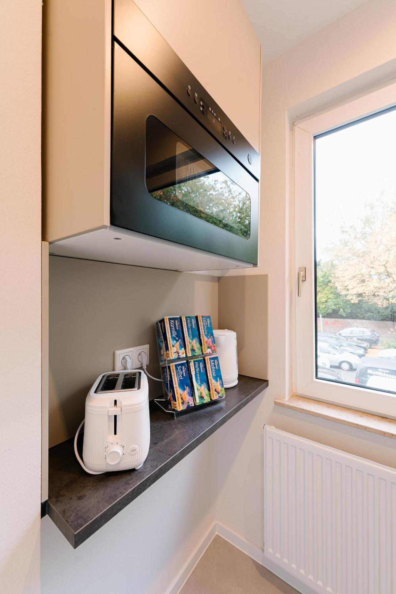 Sago Airporthouse Bed & Breakfast *